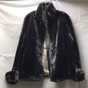 Vintage 40s/50s Kerrybrooke Mouton Lamb Fur Coat
